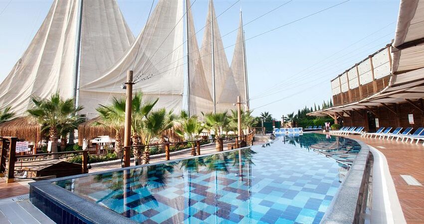 Adenya Hotel Resort & Spa