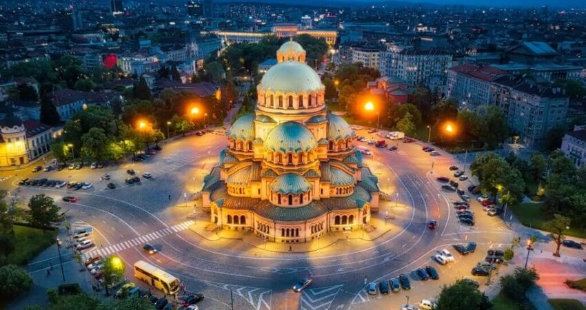 BAŞTAN SONA BALKANLAR TURU 9 ÜLKE 8 GECE 9 GÜN
