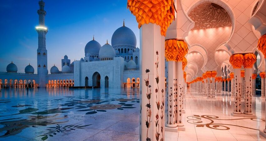 ABU DHABİ İKONLARI TURU DAHİL DUBAI TURU