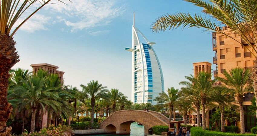 ABU DHABİ İKONLARI TURU DAHİL DUBAI TURU