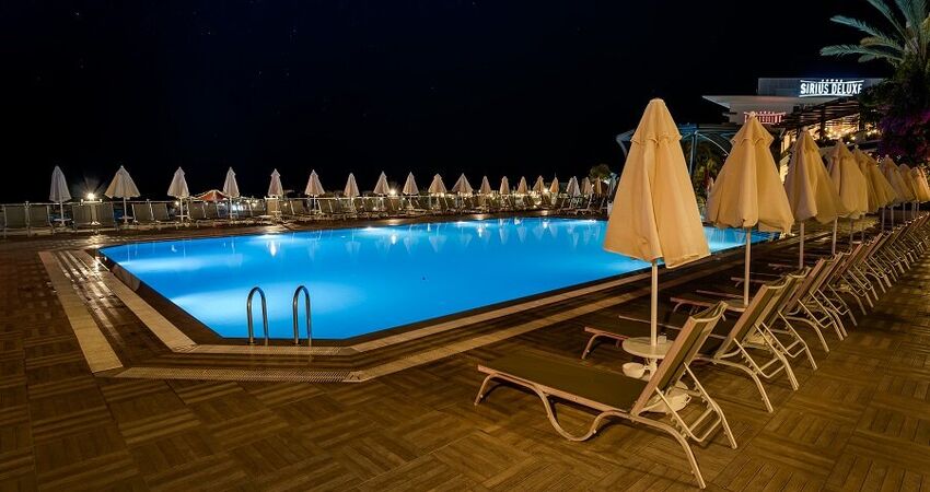 ADİN BEACH HOTEL 